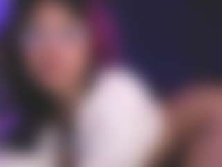 Luana's Live Sex Cam Show