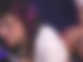 Luana's Live Sex Cam Show