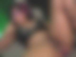 Live cam show with Luana - Hairy Pussy on Strip Flash - Live Sex Shows