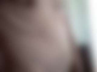 titopastrame64's Live Sex Cam Show