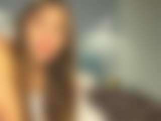Live cam show with Veluxe - Blue Eyes on madthumbs