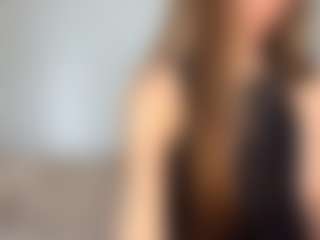 Show en direct avec TuReins - Tease sur Camsoda