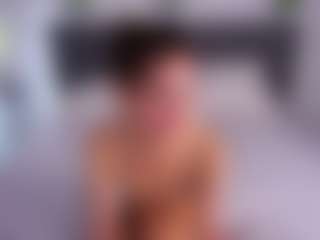 AdelePectol's Live Sex Cam Show
