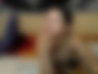 Live cam show with Finelia - Domination on Camsoda
