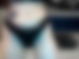 Live cam show with Finelia - Nipple Piercings on CamClone