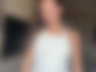 Live cam show with Kamila - Ass To Mouth on Free Soda