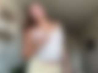 Live cam show with Kamila - Blonde Hair College on SinfulBabes