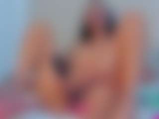 AbrilCastroo's Live Sex Cam Show
