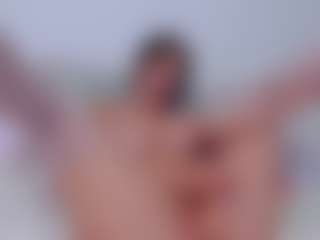 Live cam show with Alessia-Kat - Tittyfuck on CamClone