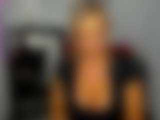 Live cam show with AlisaAllisen - Middle Aged on Camsoda