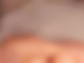 AmmyMoore's Live Sex Cam Show
