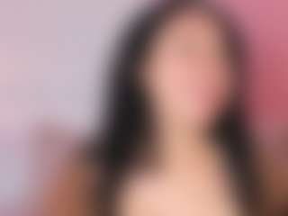 Live cam show with Cute face Arhii - Ebony on Camsoda | colombia