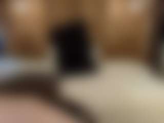 Live cam show with Isa-Thompsson - Gray Eyes on fapnchat
