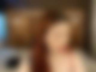 Live cam show with Isa-Thompsson - Gray Eyes on AdultVida.com
