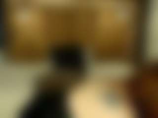 Live cam show with Isa-Thompsson - Gray Eyes on madthumbs