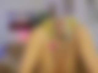 Live cam show with LunaGrace18 - Nipple Piercings on Mixed Magazine Live