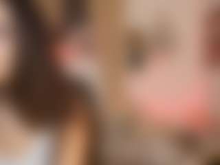 Live cam show with LunaGrace18 - Blue Eyes on CamwithHer