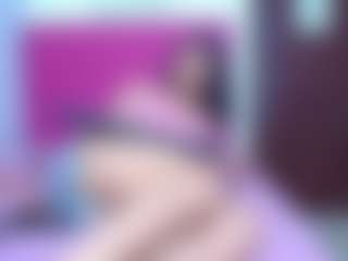 Live cam show with madisson-jones1 - Black Hair on TeamSkeetLive