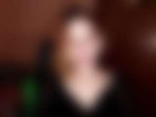 Live cam show with MariettaMaddock - Costume on Chatstar