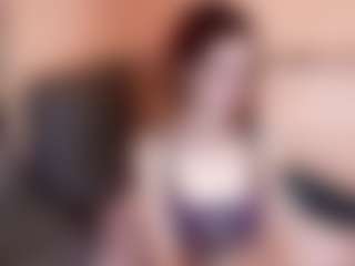 Live cam show with MariettaMaddock - Costume on Camversity