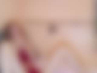 Live cam show with MariettaMaddock - Costume on EXY