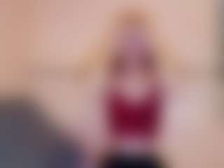 Live cam show with MariettaMaddock - Teasing on EXY