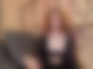 Live cam show with MariettaMaddock - Costume on Big Tits
