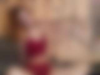 Live cam show with MariettaMaddock - Office on Porn Luv