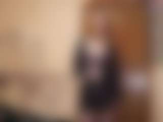 Live cam show with MariettaMaddock - Bi Sexual on MyBangCams