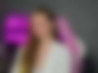 Live cam show with Olivia - College on SmokeAndPoke