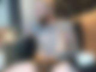 FrankieDRay's Live Sex Cam Show