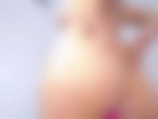 I'm Luna's Live Sex Cam Show
