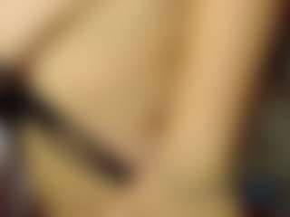 Live cam show with AmelyaNyx - Strapon on Camsoda