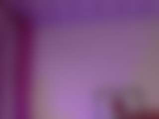 Live cam show with maggiee_1 - Tittyfuck on Free Soda