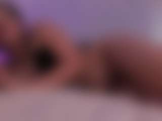 maggiee_1's Live Sex Cam Show