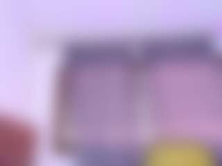 Live cam show with Exotic-Ebonny - Smoking on Camsoda