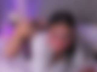 IvyRous's Live Sex Cam Show