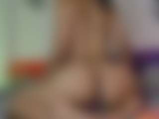 Kittymyers01's Live Sex Cam Show