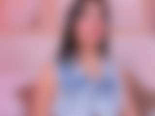 Live cam show with LisaLain - Facial on Chatstar