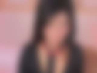 Live cam show with LisaLain - Petite MILF on slutload