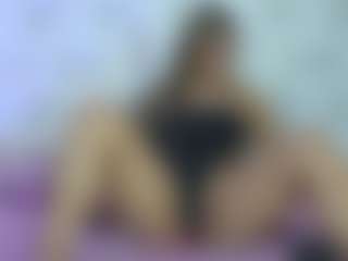 Live cam show with QuickHookupp - College on Milfs Live