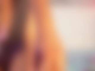 Live cam show with QuickHookupp - Athletic MILF on Soda Cam
