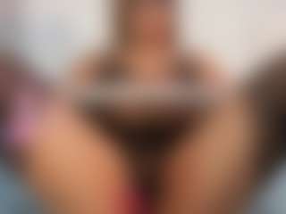 Live cam show with QuickHookupp - College Mature on Big Tits