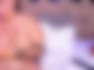 Live cam show with ScarletBlondie - Green Eyes on Camsoda.co