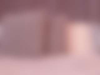 Live cam show with CrystaPutney - Lovely on Mixed Magazine Live