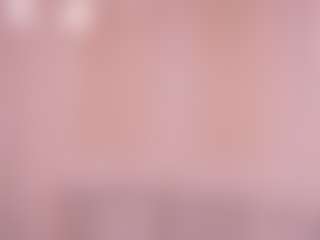 Live cam show with CrystaPutney - Pretty on Porn Luv