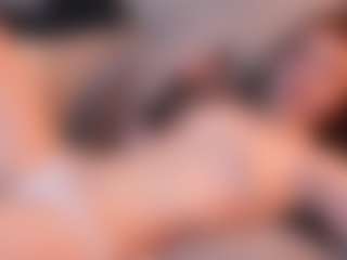 Live cam show with CrystaPutney - Pornstar Asian on AdultVida.com