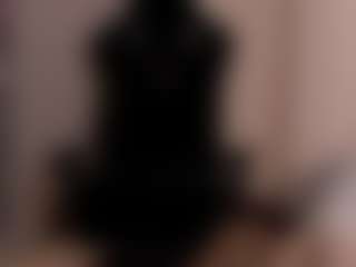 Live cam show with Emily-Loppez - Facial on crypto-cams