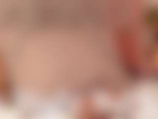 Julcy-Peach's Live Sex Cam Show