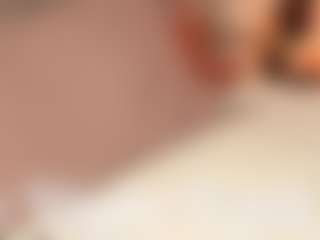 Julcy-Peach's Live Sex Cam Show